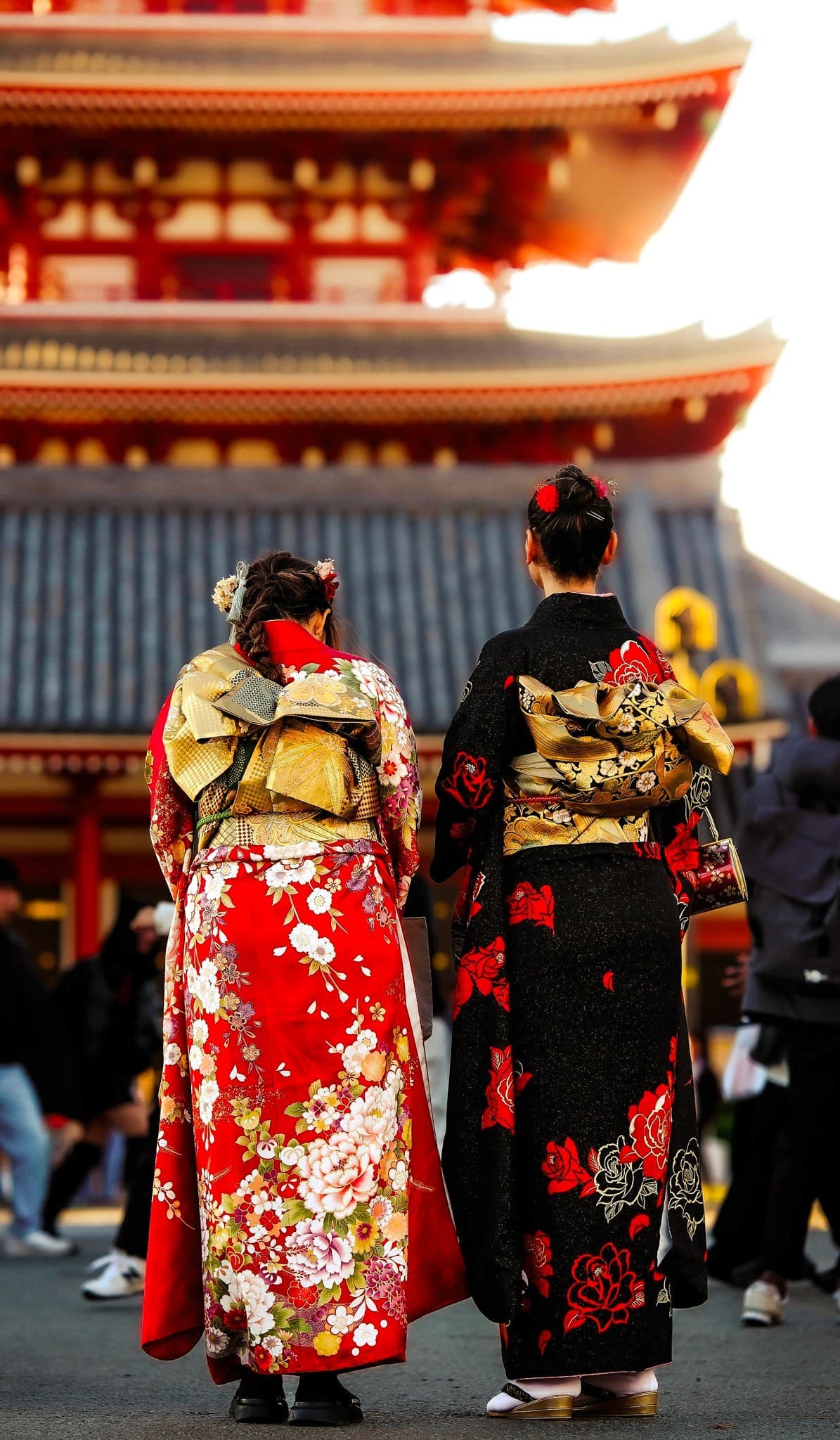 Japanese women in kimono at Asakusa